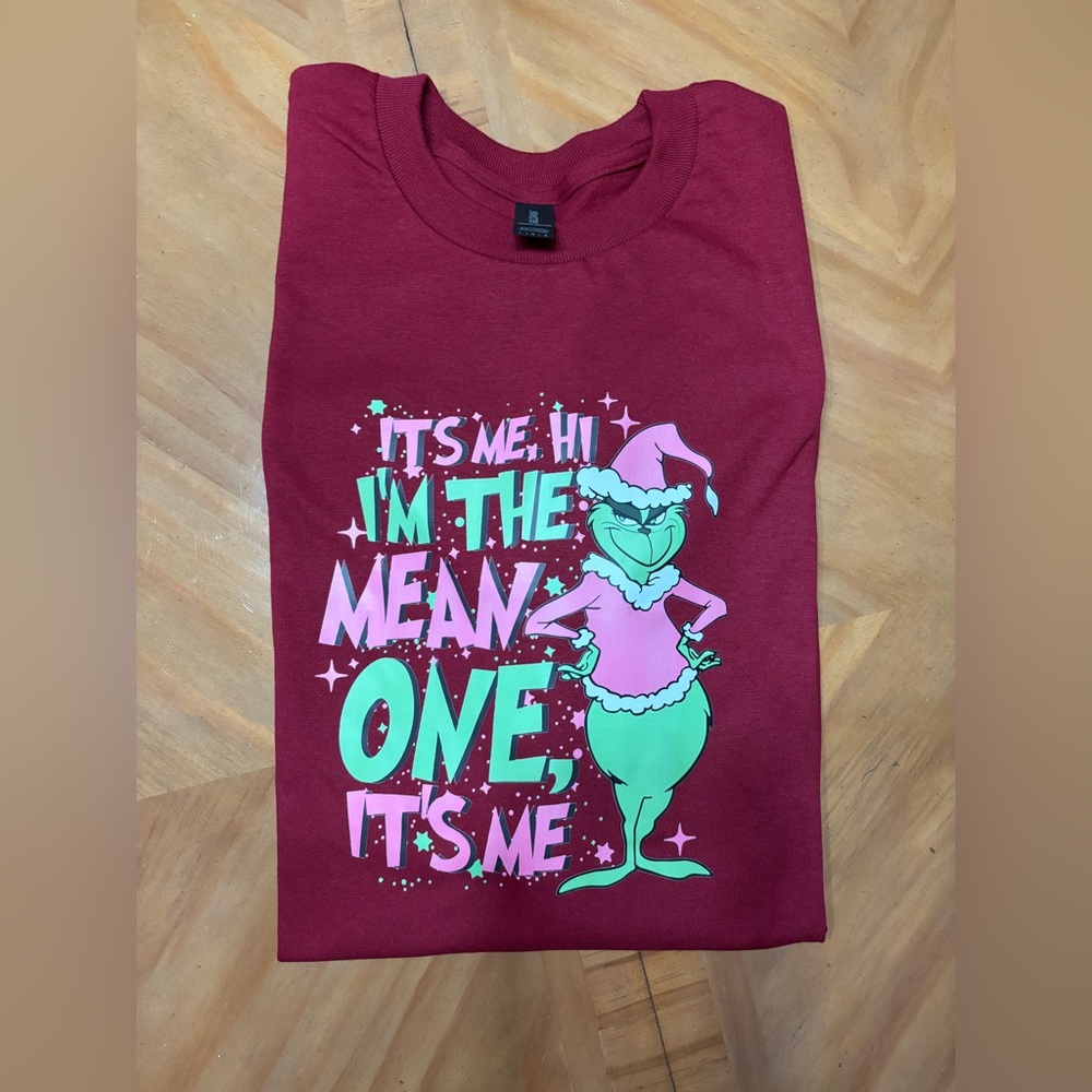 AFTER HOLIDAY NEW Christmas Red Graphic T-Shirt